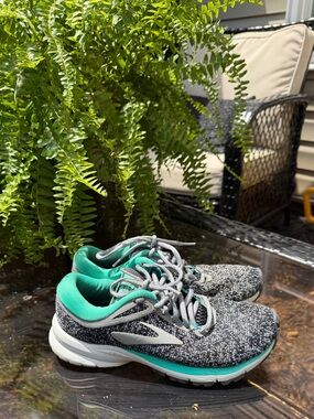 Brooks Women’s Athletic Shoes in Black & Teal